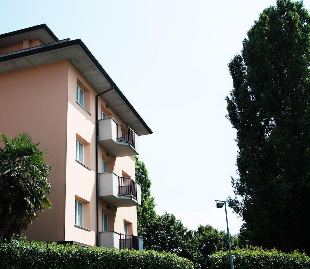 Hotel Visconti Melzo Extérieur photo