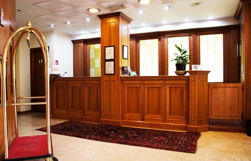Hotel Visconti Melzo Extérieur photo