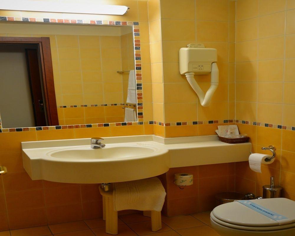 Hotel Visconti Melzo Extérieur photo